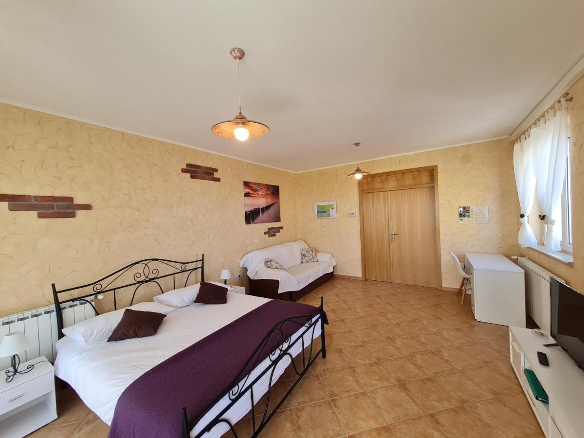 Apartman En Mošćenička Draga Buitenkant foto