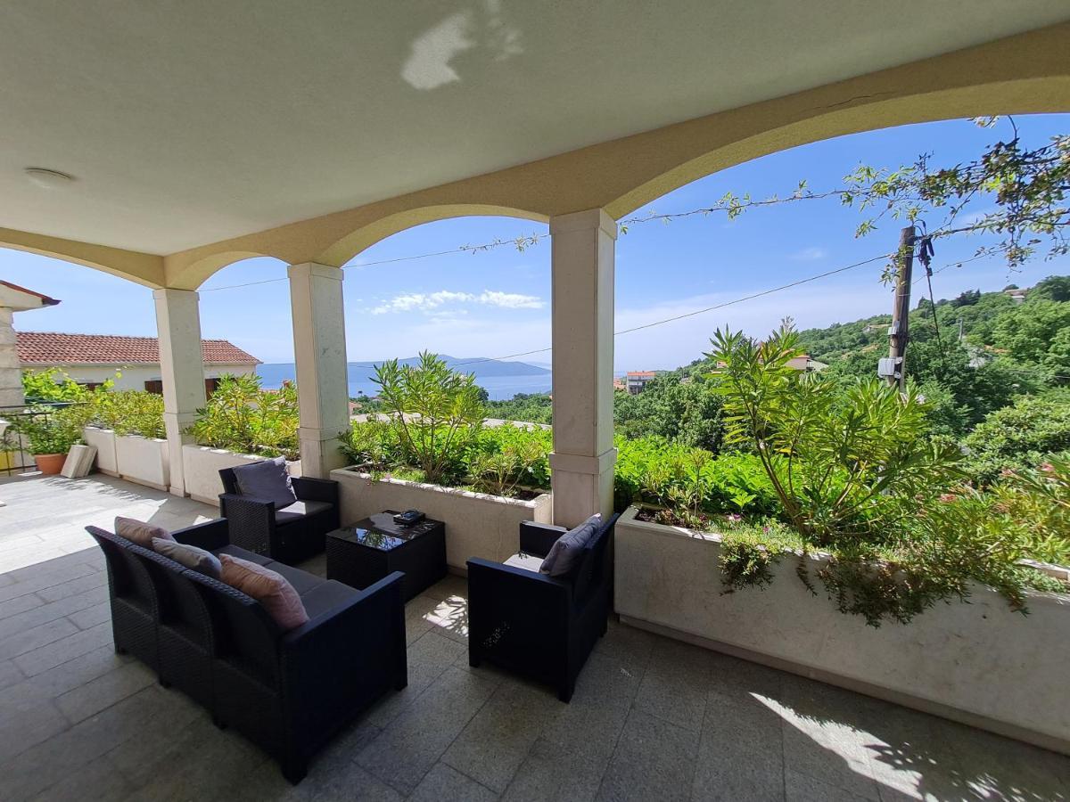 Apartman En Mošćenička Draga Buitenkant foto