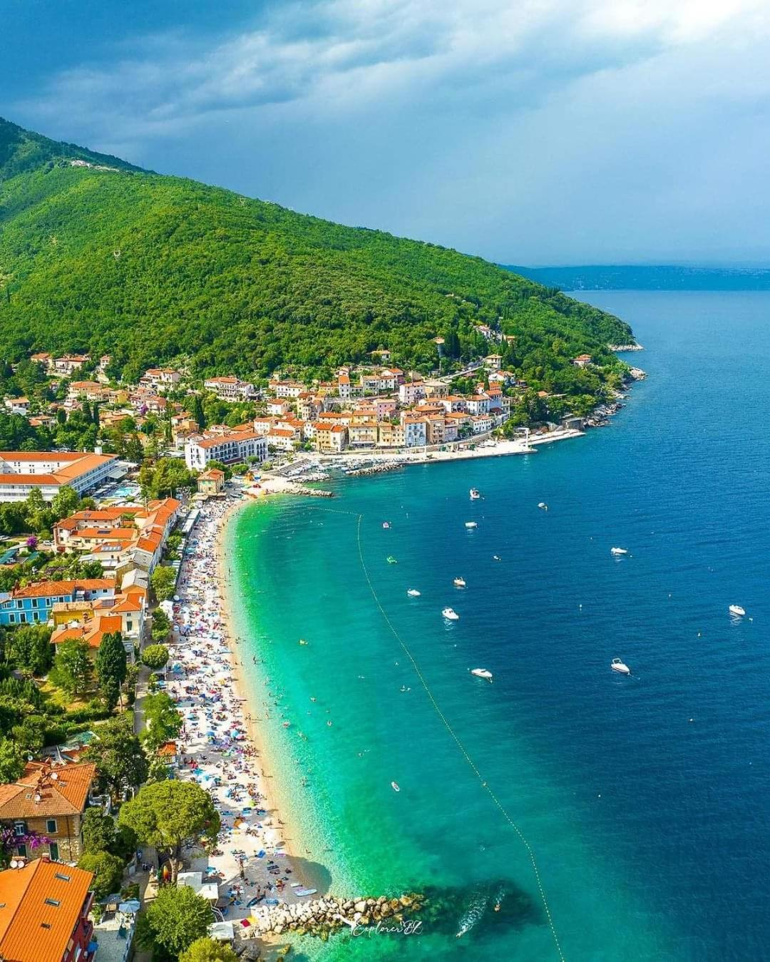 Apartman En Mošćenička Draga Buitenkant foto