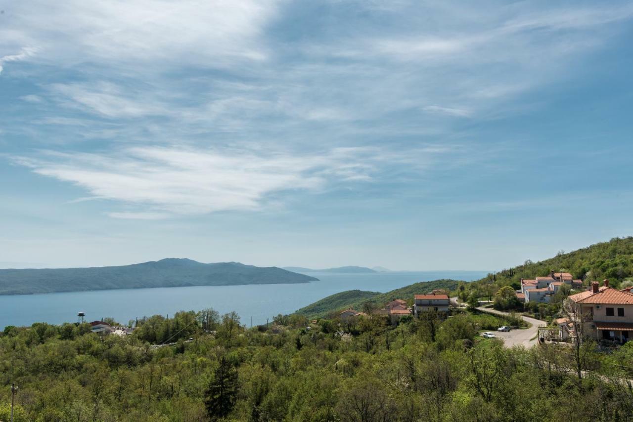 Apartman En Mošćenička Draga Buitenkant foto